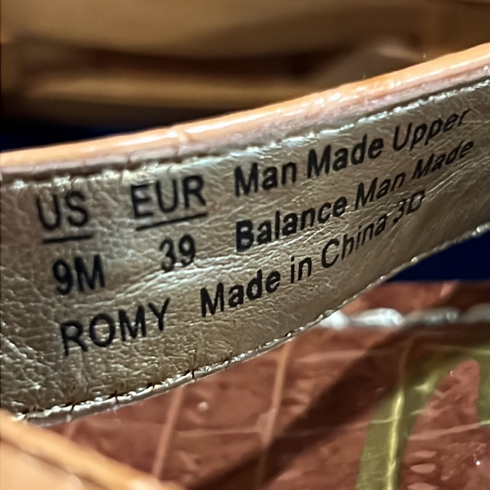 Sam Edelman Romy Sandal - Picture 4 of 4